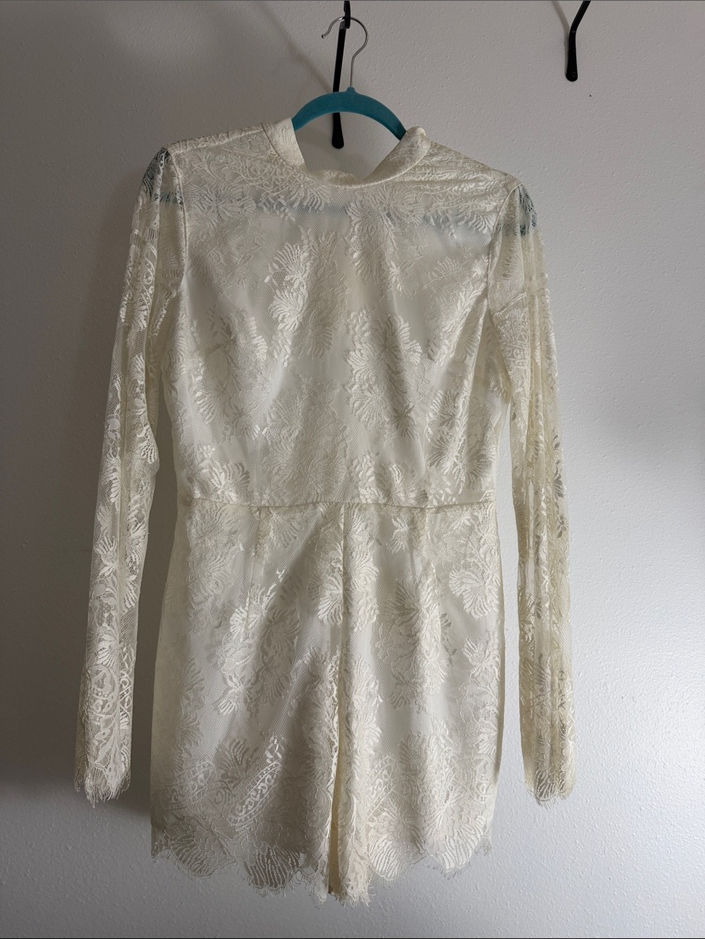Tularosa Cream Lace Long-Sleeve Mini Dress